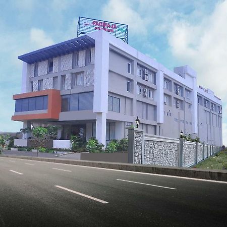 Pipul Padmaja Premium Hotel Bhubaneswar Buitenkant foto